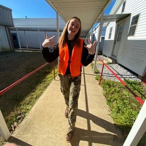 Meet your Posher, Stephanie